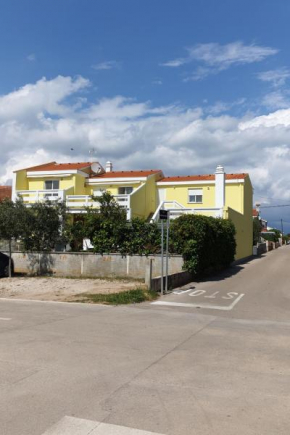 Apartments by the sea Vrsi - Mulo, Zadar - 5859